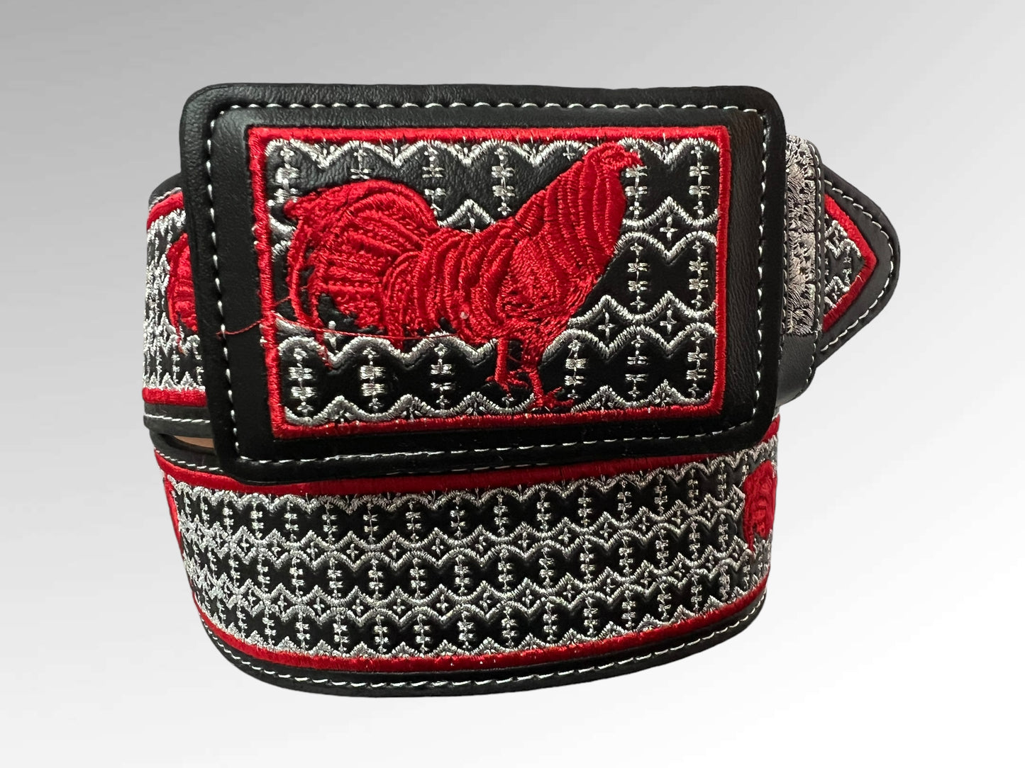 Cinto Bordado/Embroidered Belt