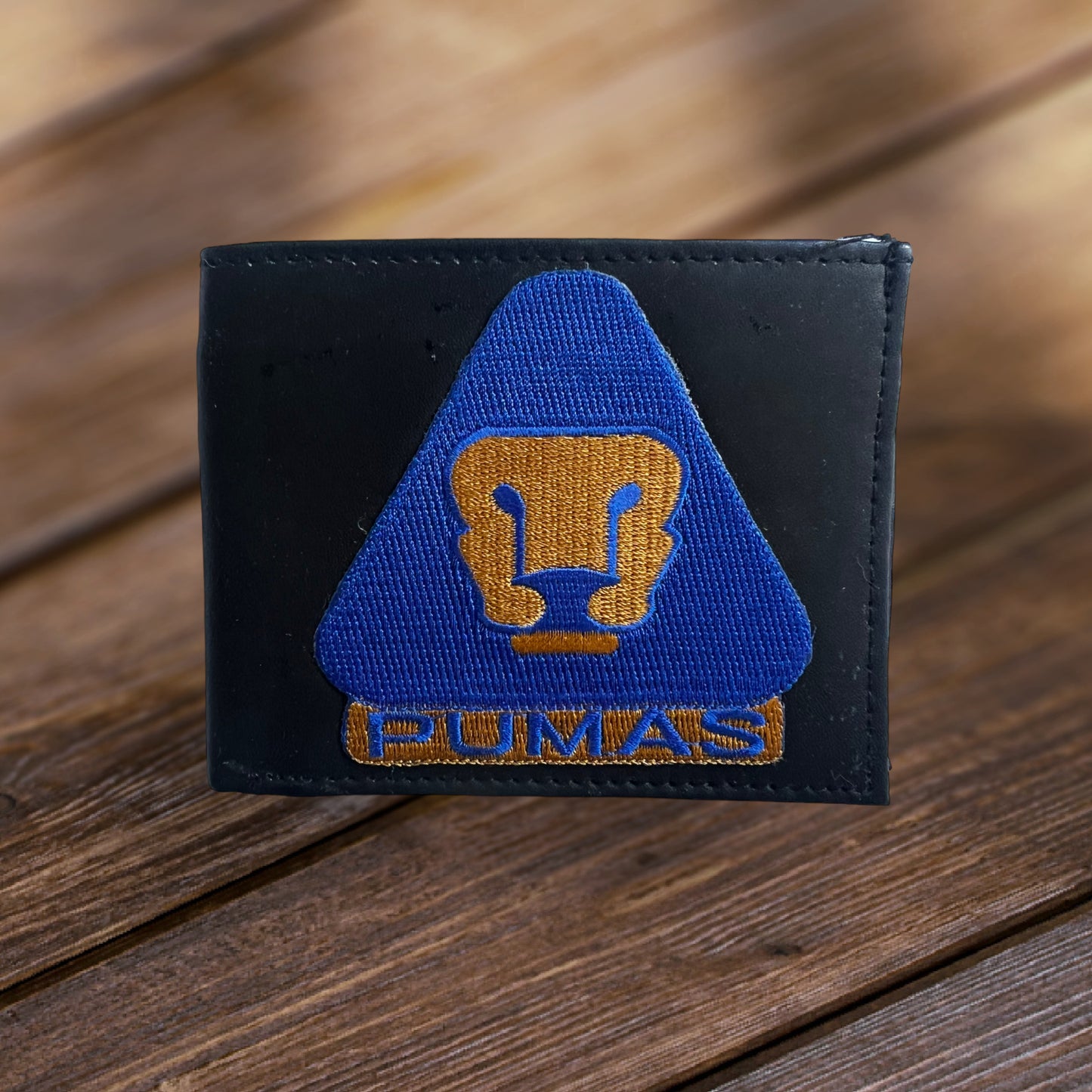 Billetera con Parche/Wallet with Patch